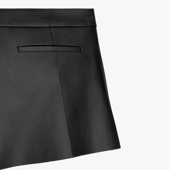 Zara x Kaia Gerber Black Real Leather Low Rise Mini Skirt - Picture 6 of 6